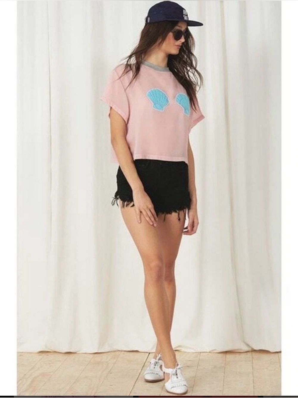 Lazy oaf shell 🐚 sheer crop blouse